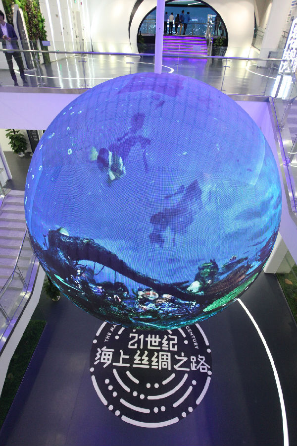 古城新貌，Z6官网科技长卷书写“大美宝安”