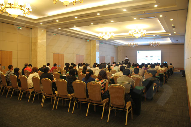 图为:会议现场情况 图为:会议现场情况